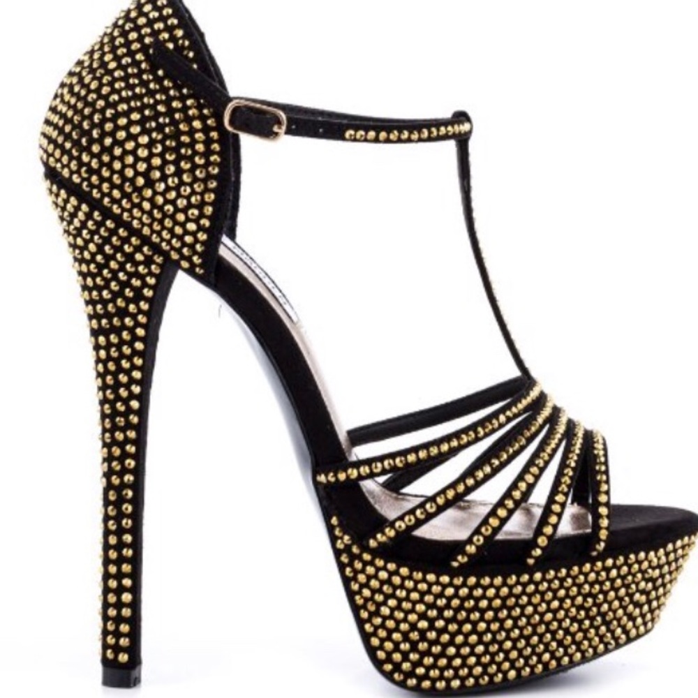 NWOT Steve Madden Avory Rhinestone Sandal size 6.5